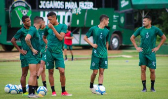 Manaus FC realiza último treino antes da viagem para enfrentar o São Raimundo-RR