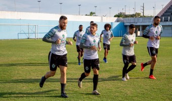 Manaus FC inicia preparação com foco no Floresta (CE)