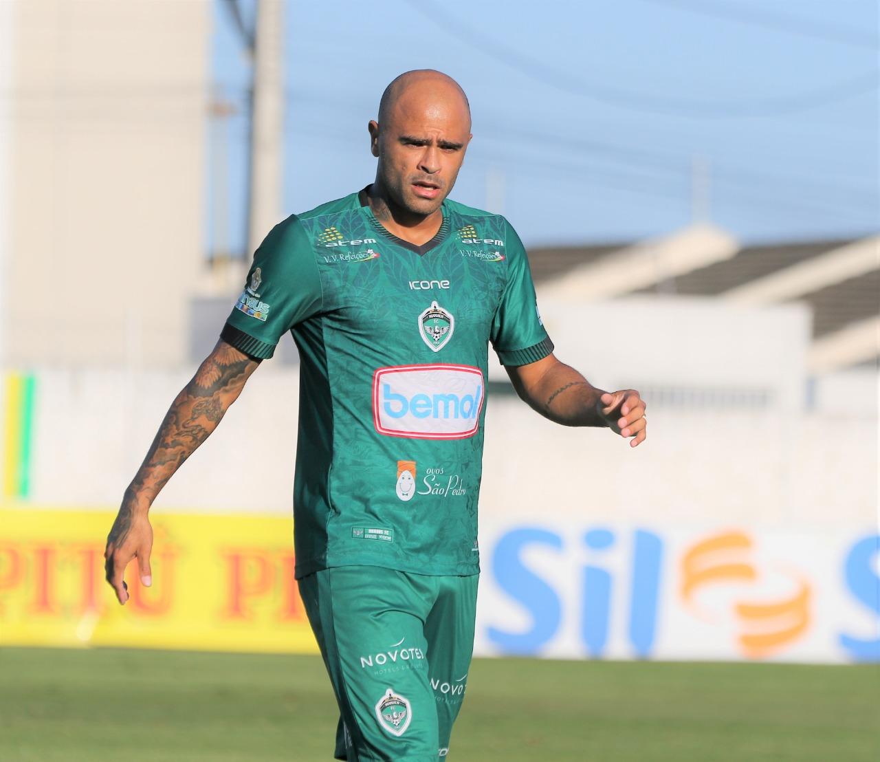 Manaus FC oficializa a saída de Allan Dias 
