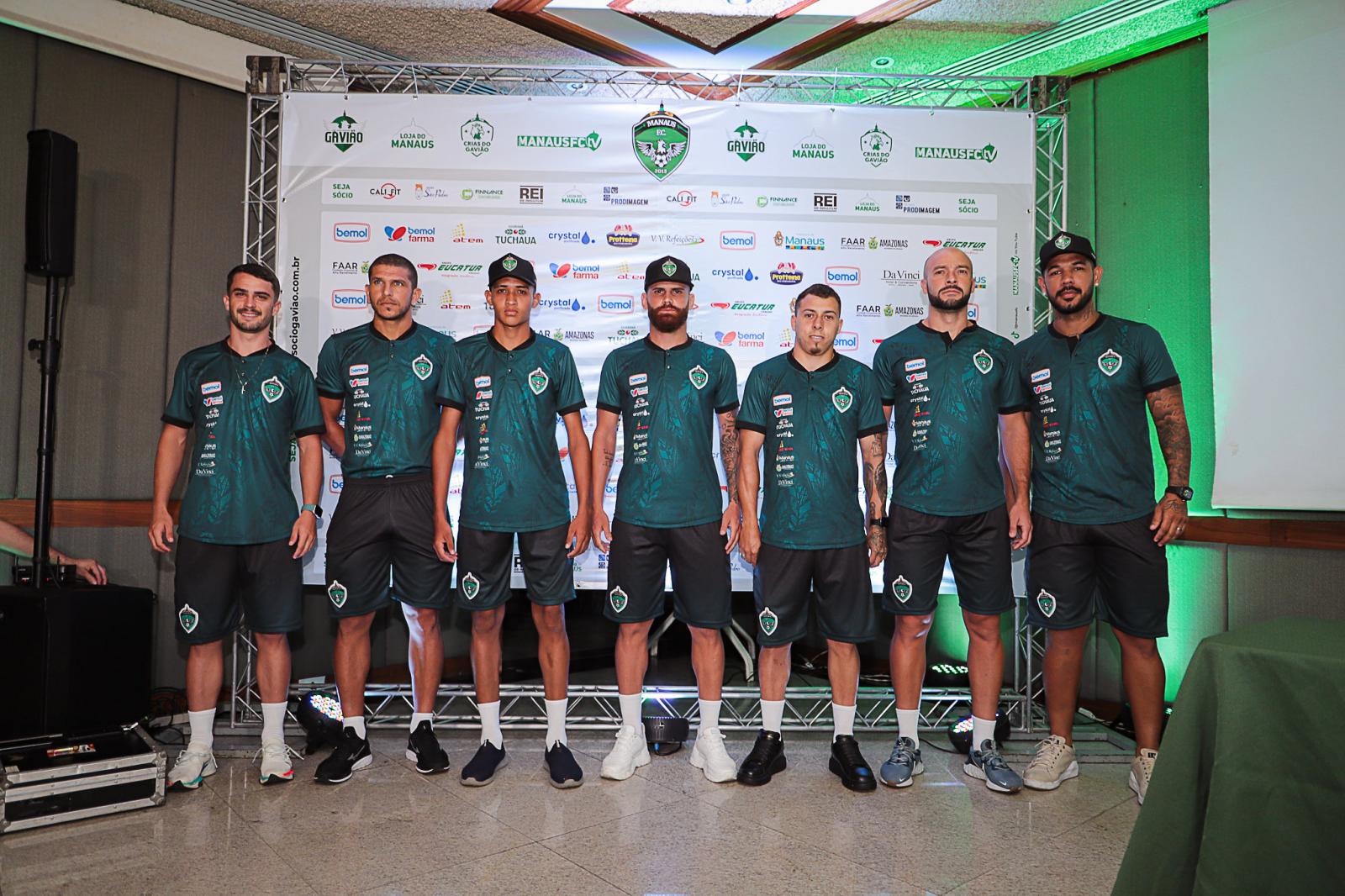 Manaus apresenta elenco com 25 jogadores para o decênio