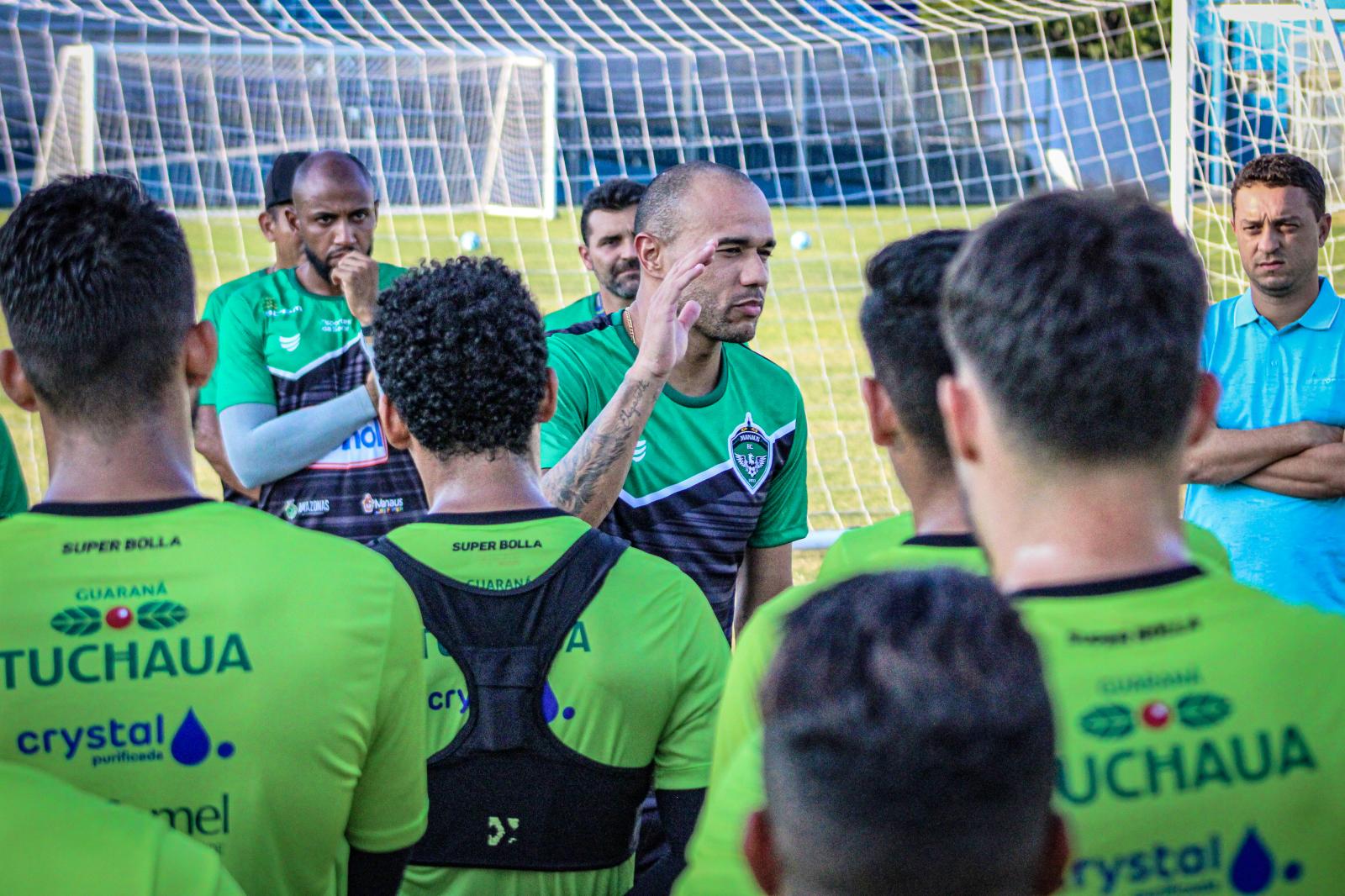 Serviço de Jogo: na estreia do técnico Roger Silva, Manaus visita o Botafogo-PB
