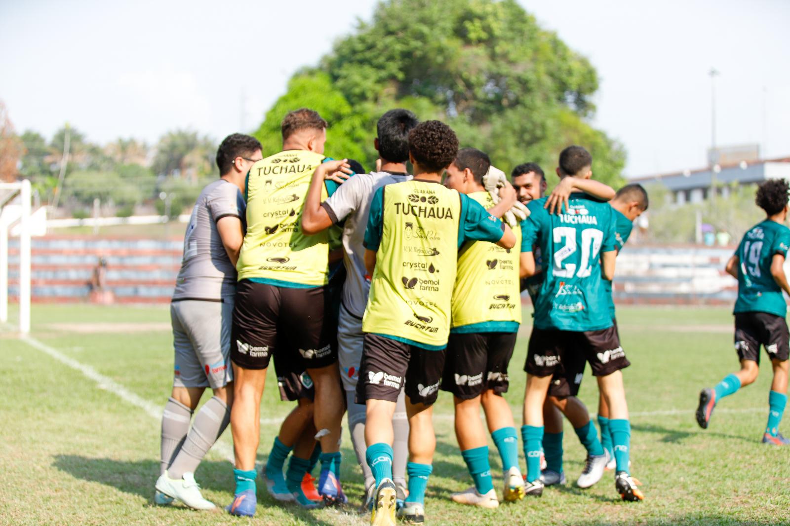Manaus FC goleia o Santos Manaus e mantém liderança do grupo B no Sub-18