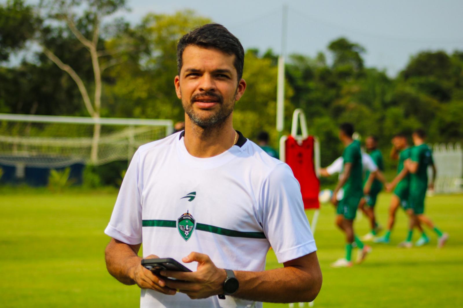 Em busca do título, o Manaus FC espera por uma arbitragem impecável contra o Parintins